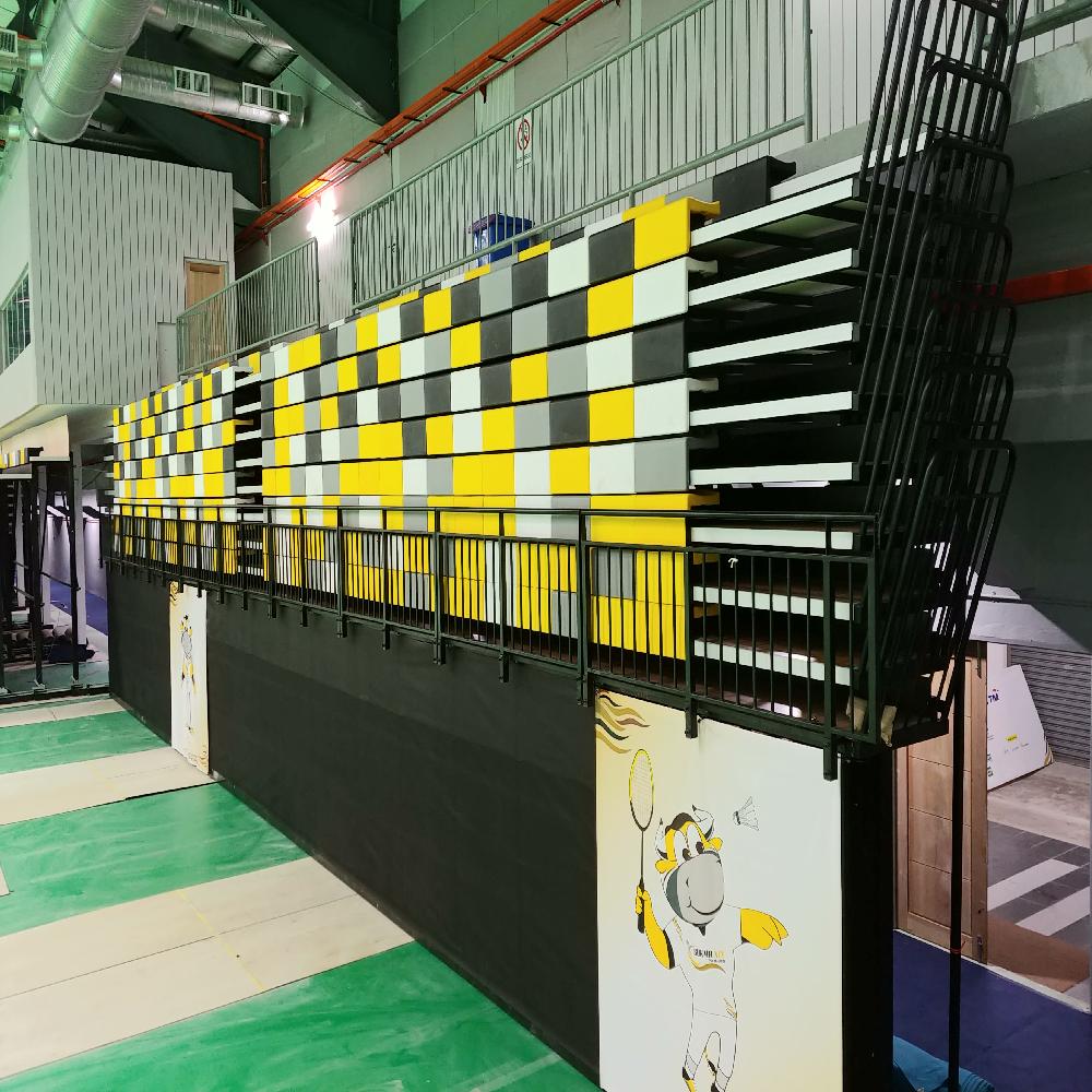 Telescopic Seating System B1-E