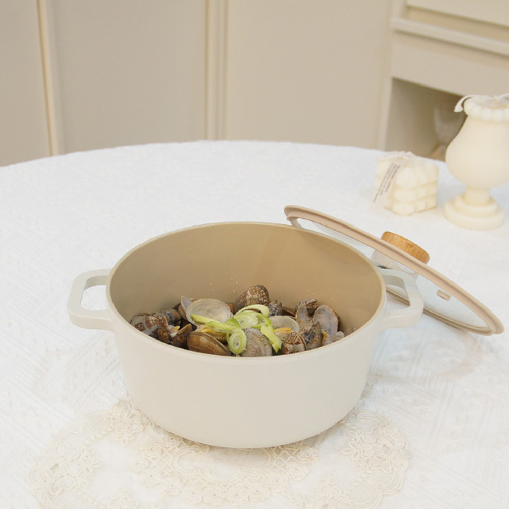 TWO-HANDED POT 20
