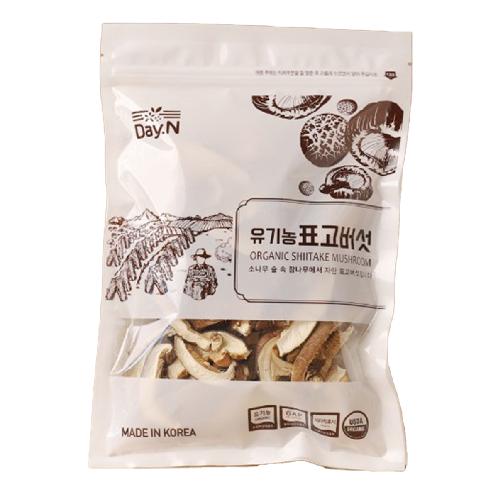 Shiitake mushroom slied