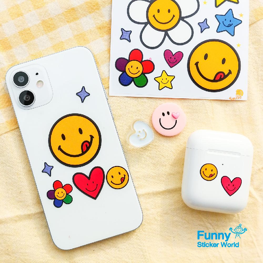 C589 Smile sticker
