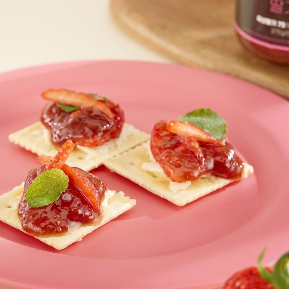 JAMMINT 75% High content Light strawberry jam 270g